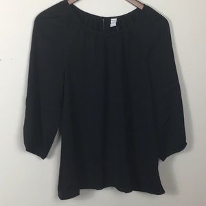 NWT. Flattering black 3/4 sleeve floaty blousy top